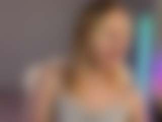 VikkiMoon's Live Sex Cam Show