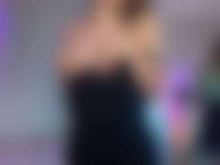VikkiMoon's Live Sex Cam Show