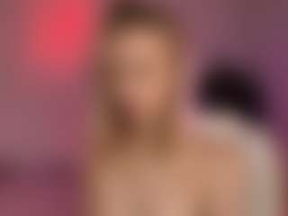 VikkiMoon's Live Sex Cam Show