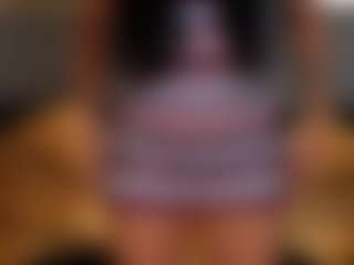 Live cam show with AmaliaCruss - Petite on TastyBlacksLive