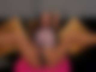 Live cam show with AmaliaCruss - Granny on googirlz
