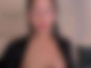AmaliaCruss's Live Sex Cam Show