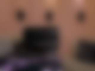 AmaliaCruss's Live Sex Cam Show