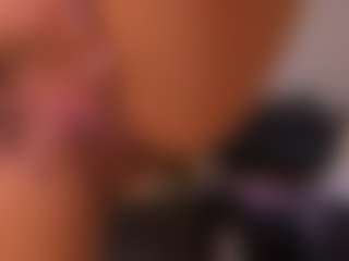 Live cam show with AmaliaCruss - Tattoos Granny on Fling VIP Chat