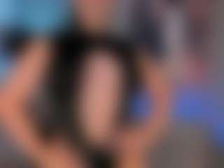 Live cam show with CandaseRussell - Moaning on livesuperchat.net