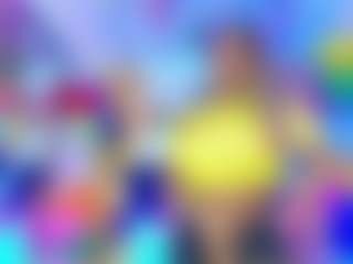 KAROLL-TS's Live Sex Cam Show