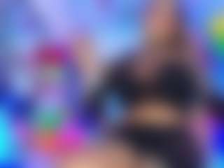 KAROLL-TS's Live Sex Cam Show
