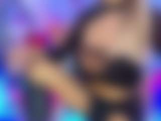 KAROLL-TS's Live Sex Cam Show