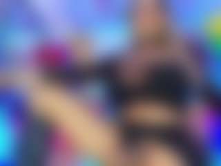 KAROLL-TS's Live Sex Cam Show