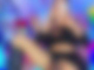 KAROLL-TS's Live Sex Cam Show