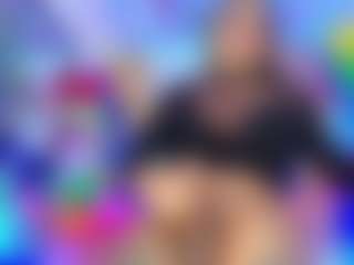 KAROLL-TS's Live Sex Cam Show