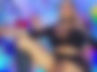 KAROLL-TS's Live Sex Cam Show