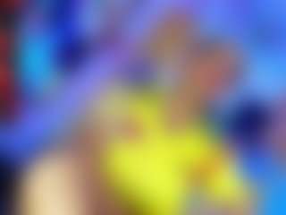 KAROLL-TS's Live Sex Cam Show