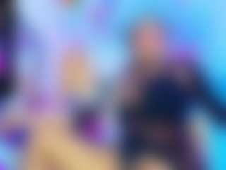 KAROLL-TS's Live Sex Cam Show