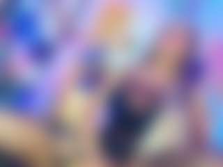 KAROLL-TS's Live Sex Cam Show