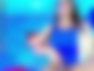 Live-camshow met KAROLL-TS - Tease op Camsoda