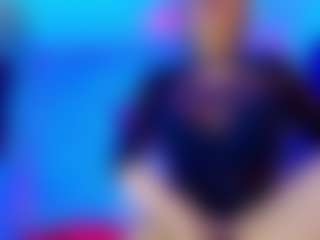 KAROLL-TS's Live Sex Cam Show