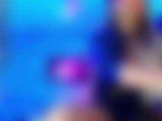 KAROLL-TS's Live Sex Cam Show