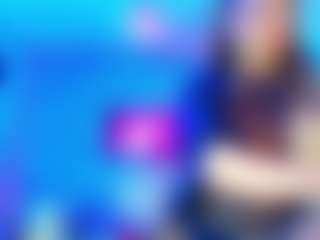 KAROLL-TS's Live Sex Cam Show
