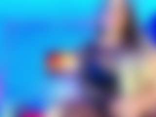 KAROLL-TS's Live Sex Cam Show