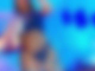KAROLL-TS's Live Sex Cam Show