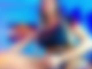 KAROLL-TS's Live Sex Cam Show