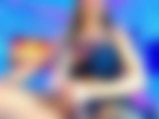 Live cam show with KAROLL-TS - Big Tits on TeamSkeetLive