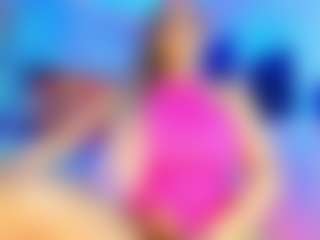 KAROLL-TS's Live Sex Cam Show