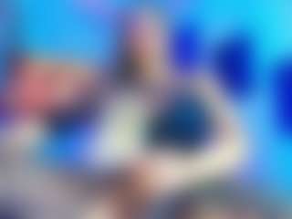 KAROLL-TS's Live Sex Cam Show