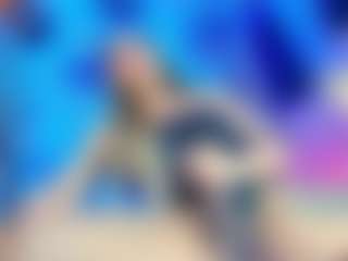KAROLL-TS's Live Sex Cam Show