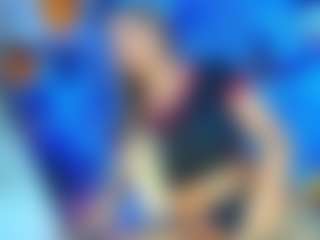 Live cam show with KAROLL-TS - Big Balls on crypto-cams