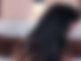 Live cam show with KathyMirrow - Camel Toe on chickslive.net