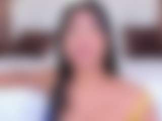 Live cam show with KathyMirrow - Camel Toe on TeamSkeetLive