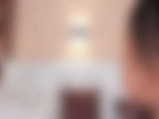 Live cam show with KathyMirrow - Squirt Teen (18+) on Dolls Live