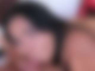 Show di cam dal vivo con KathyMirrow - Twerk su Camsoda