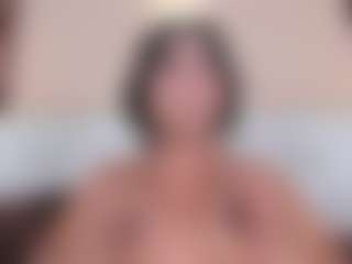 KathyMirrow's Live Sex Cam Show