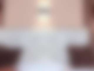 Live cam show with KathyMirrow - Public Curvy on Cam Slut