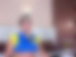 Live cam show with KathyMirrow - Interactivetoy on makecum.org