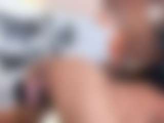 Live cam show with KathyMirrow - Toys Teen (18+) on infinitiblacc.com