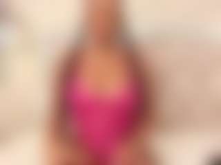 Lunna-Ebony's Live Sex Cam Show