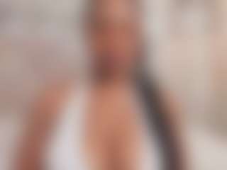 Live cam show with Lunna-Ebony - Upskirt on Camsoda Late Night