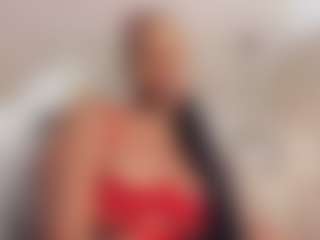 Live cam show with Lunna-Ebony - Ebony on Gym Cam Girls | colombia