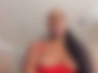 Live cam show with Lunna-Ebony - Ebony Petite on Streamer API