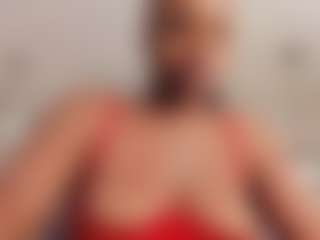 Live cam show with Lunna-Ebony - Ebony on Camsoda Late Night | colombia