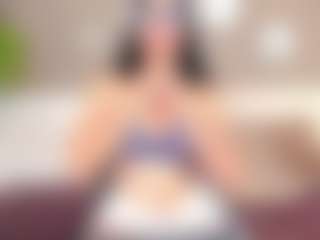 Live cam show with MadisonDupont - New Brown Eyes on Camsoda
