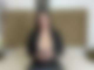ValentinaJaramilloo's Live Sex Cam Show