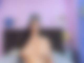ValentinaJaramilloo's Live Sex Cam Show
