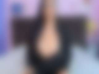 ValentinaJaramilloo's Live Sex Cam Show