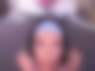 Live cam show with aGaGatha - Petite Young Adult on eurowanks.com