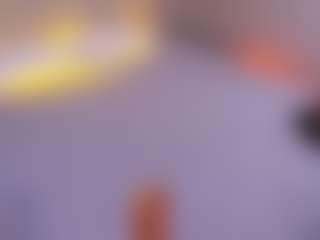 Live cam show with aGaGatha - Blue Eyes on madthumbs
